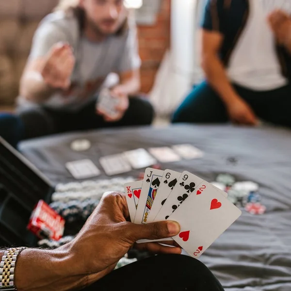 体育投注平台棋牌游戏